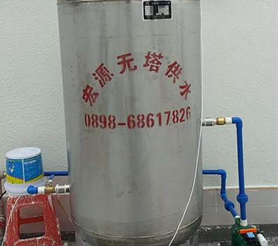 文昌市二公堆鎮(zhèn)水北村1T不銹鋼無塔供水器