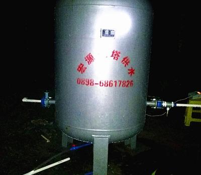 保亭農(nóng)廠2T碳鋼無塔供水器